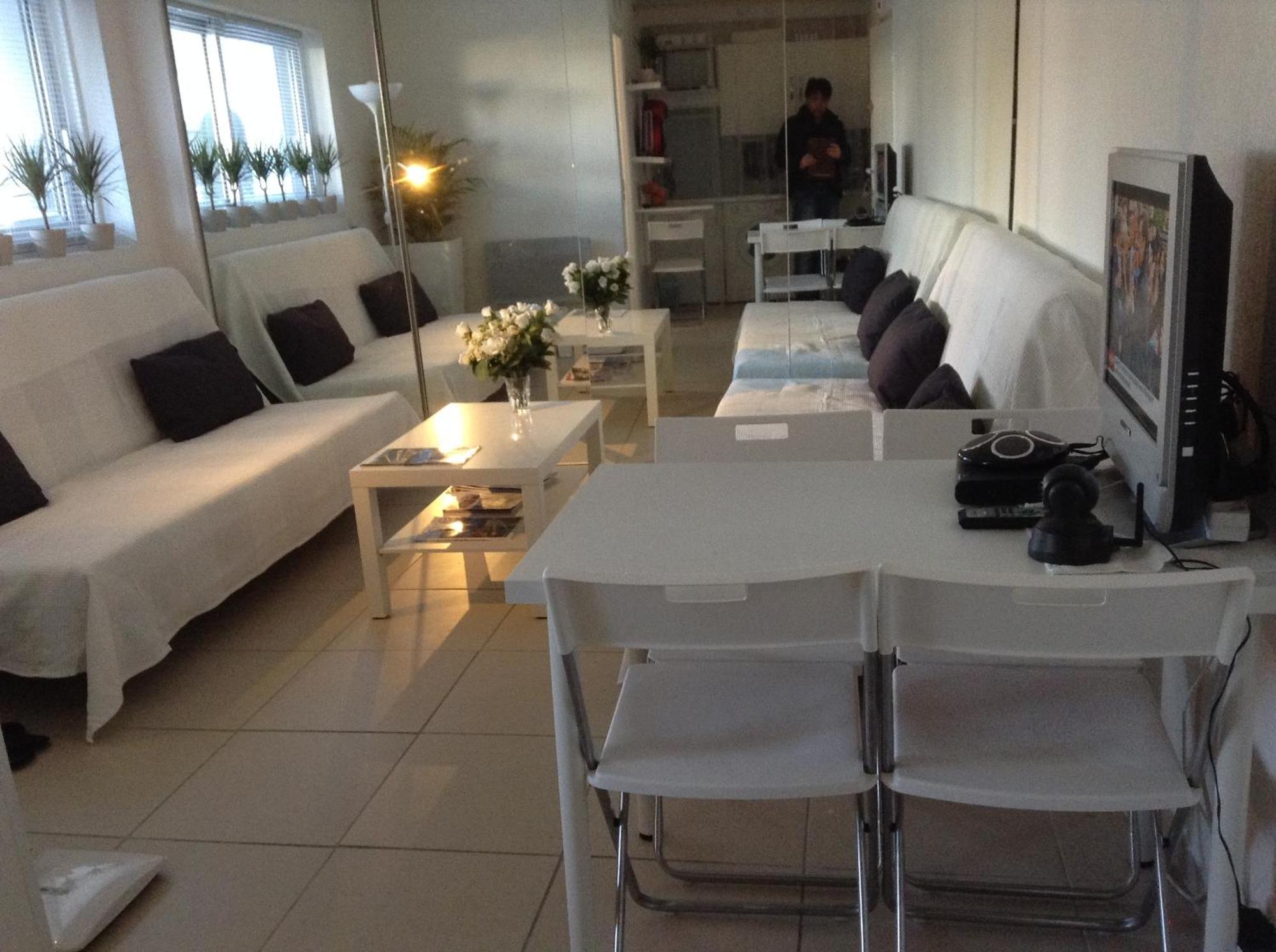 Studio A 2 Pas De La Plage Villeneuve-Loubet Ngoại thất bức ảnh