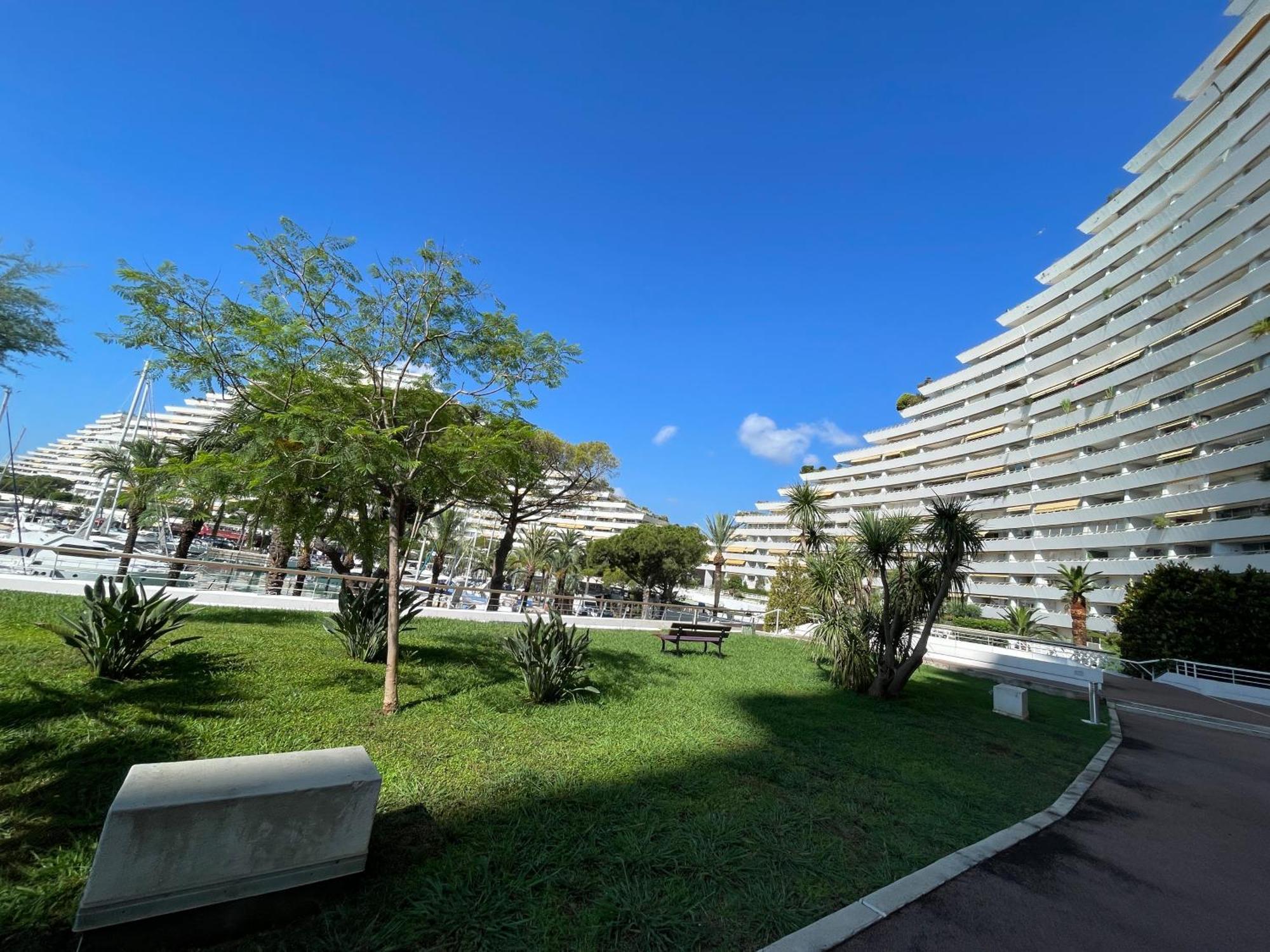 Studio A 2 Pas De La Plage Villeneuve-Loubet Ngoại thất bức ảnh